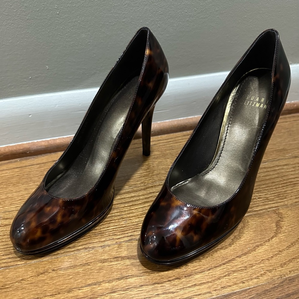 Stuart Weitzman Gloss Tortoise Pumps
